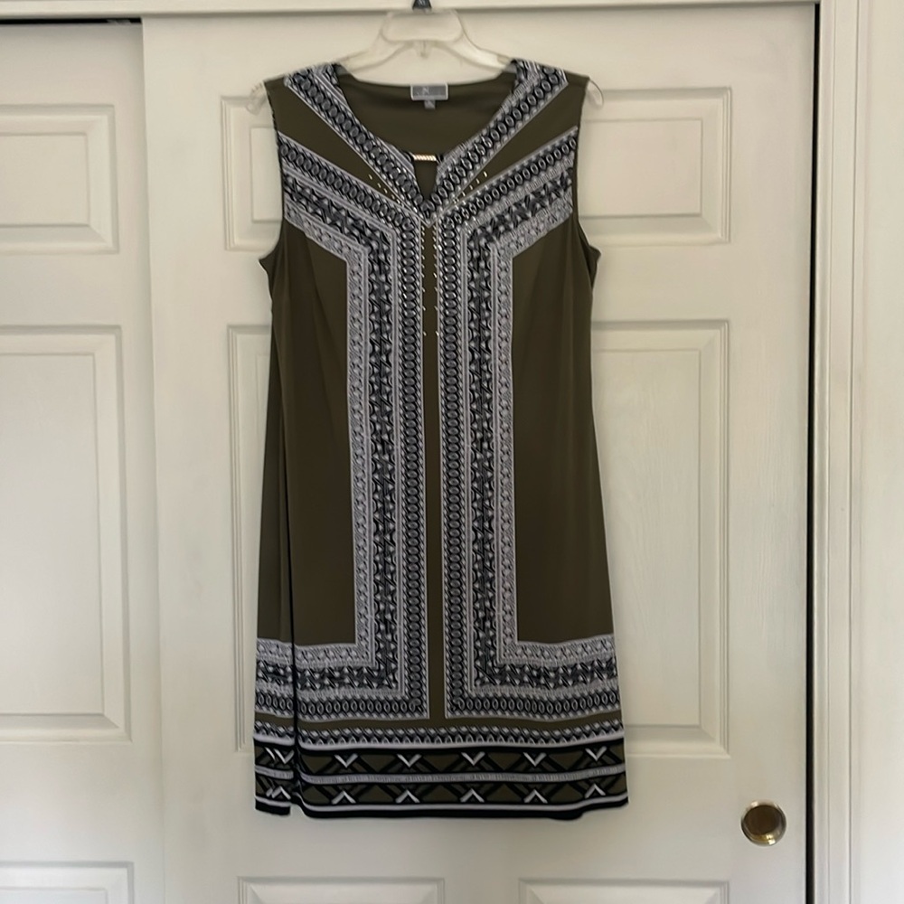 JM Collection shift dress